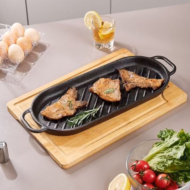 Livingandhome Uncoated Black Cast Iron Frying Pan