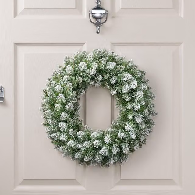 Christow Frosted Green Artificial Christmas Wreath Door Decoration, Diameter: 60 cm – 1