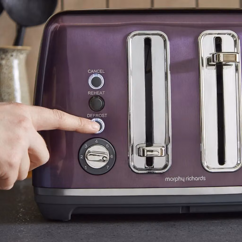 Morphy Richards Accents 4 Slice Toaster in Metallic Purple – 6