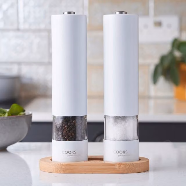 Cooks Professional Electric Automatic Salt and Pepper Mill Set with Bamboo Base, White