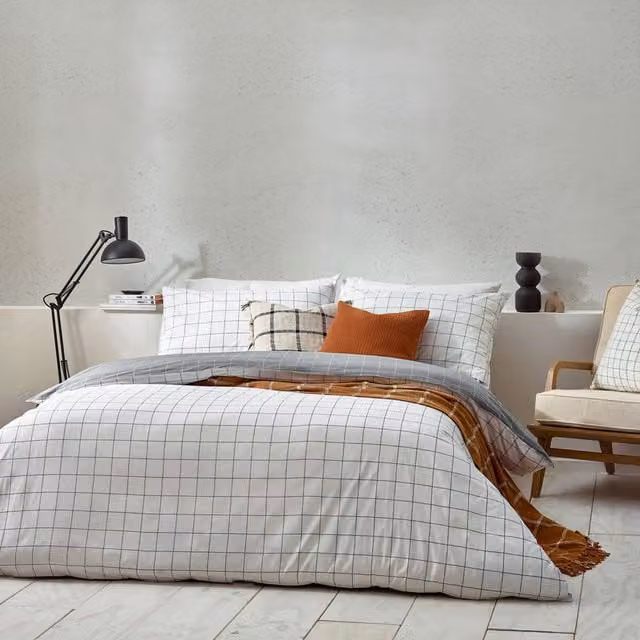 Make it a Home Howarth Check Reversible Cotton Duvet Cover Set in White and Grey, 200 x 200 cm