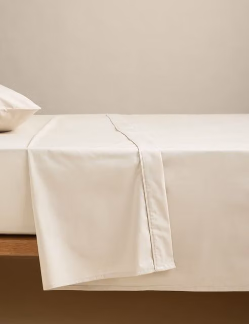 M&S Egyptian Cotton 230 Thread Count Percale Flat Sheet, Champagne, W: 180 cm, D: 200 cm