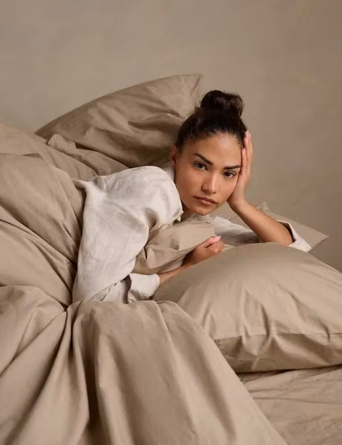 Bedfolk Emperor Pure Cotton Washed Fitted Sheet in Brown