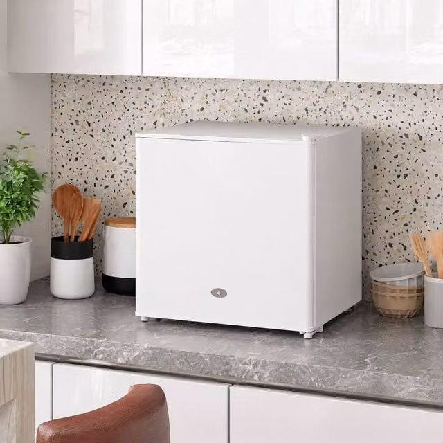 STILVORA 35L Mini Upright Compressor Freezer in White with Reversible Door – 1