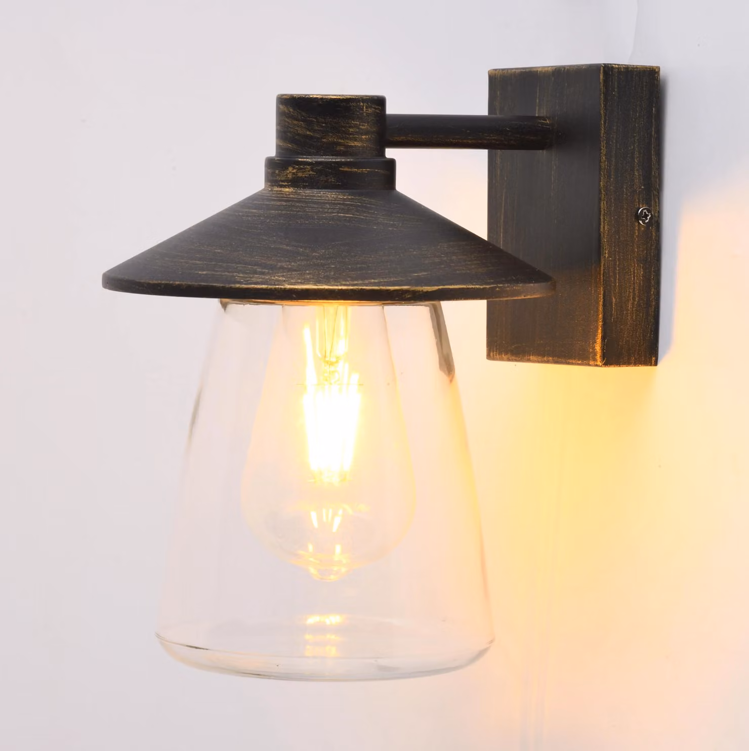 CGC Lighting Chester Antique Bronze Outdoor Wall Light Lantern with Transparent Glass Diffuser, E27, IP54, H 23.0 cm x W 20.5 cm x D 16.5 cm – 4