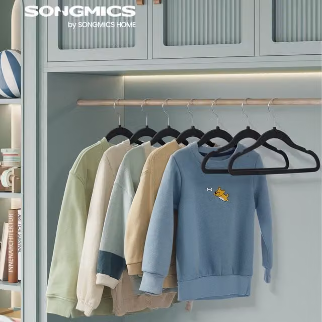 SONGMICS Non-Slip Velvet Baby Hangers with 360 Degree Swivel Hooks, Black, 2.4kg
