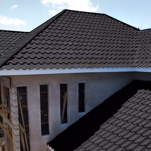 Livingandhome Set of 5 Asphalt Shingle Coated Metal Roofing Tiles in Black