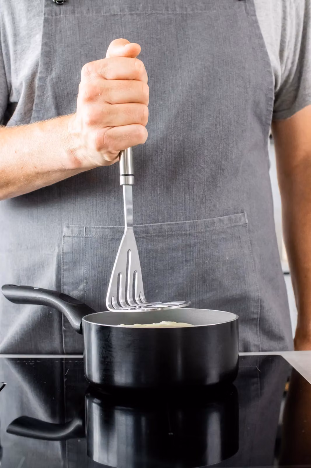 KitchenCraft Oval Handled Professional Stainless Steel Masher in Silver – 2