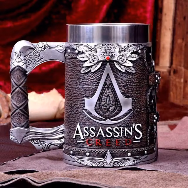 Nemesis Now Assassin's Creed Tankard of the Brotherhood Mug in Black and Brown, Height: 15.5 cm