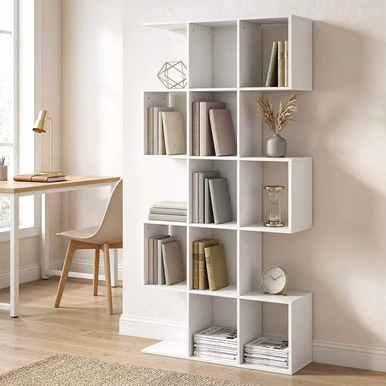 HOMCOM 5-Tier Geometric S-Shaped Modern Bookshelf in White