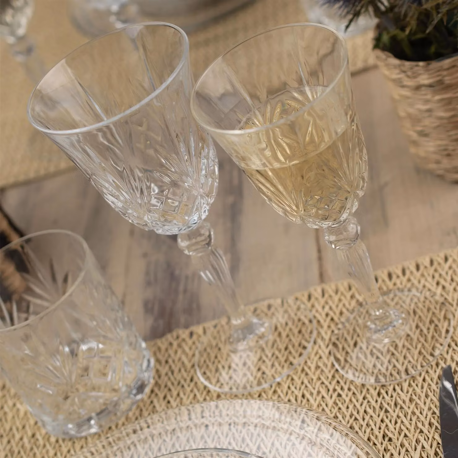 RCR Crystal Melodia 12-Piece White Wine Glass and Champagne Flute Set in Transparent – 3