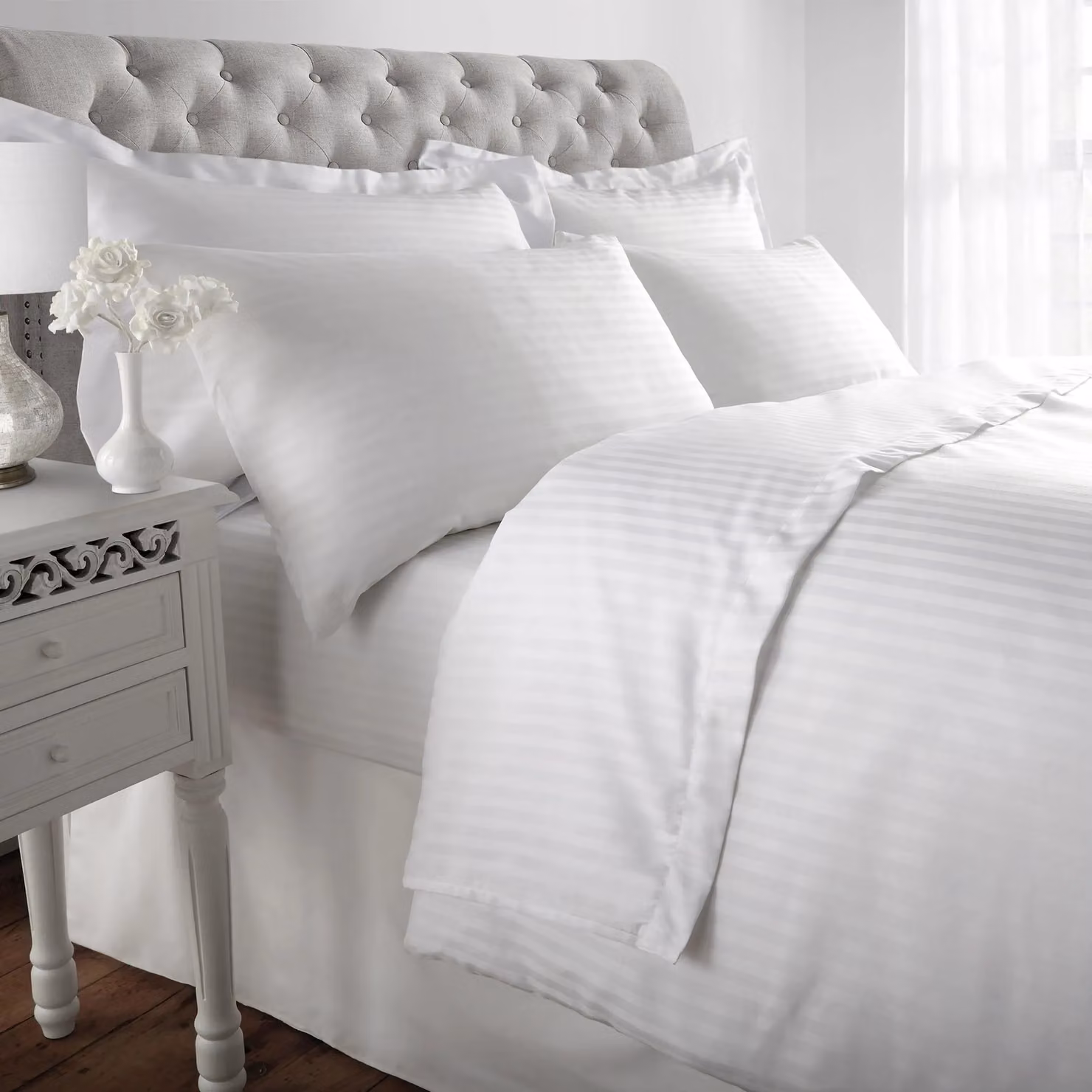 Sweet Dreams Hotel Luxury Mako Satin Striped Duvet Cover in Beige and White – 2