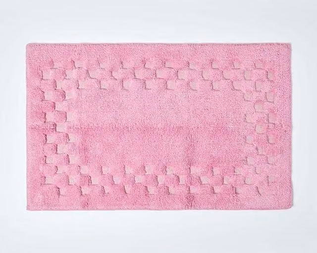 Homescapes Pink Cotton Check Border Bath Mat with Non-Slip Backing, W/D/H: 75 x 45 x 1 cm