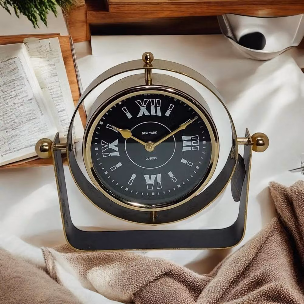 Minster Gold Analog Tabletop Clock, W: 22 cm, H: 27 cm, D: 1 cm – 2