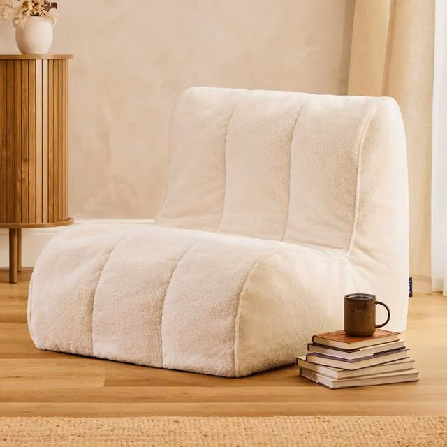 ICON Swoop Boucle Accent Chair Bean Bag in Beige/White – 1