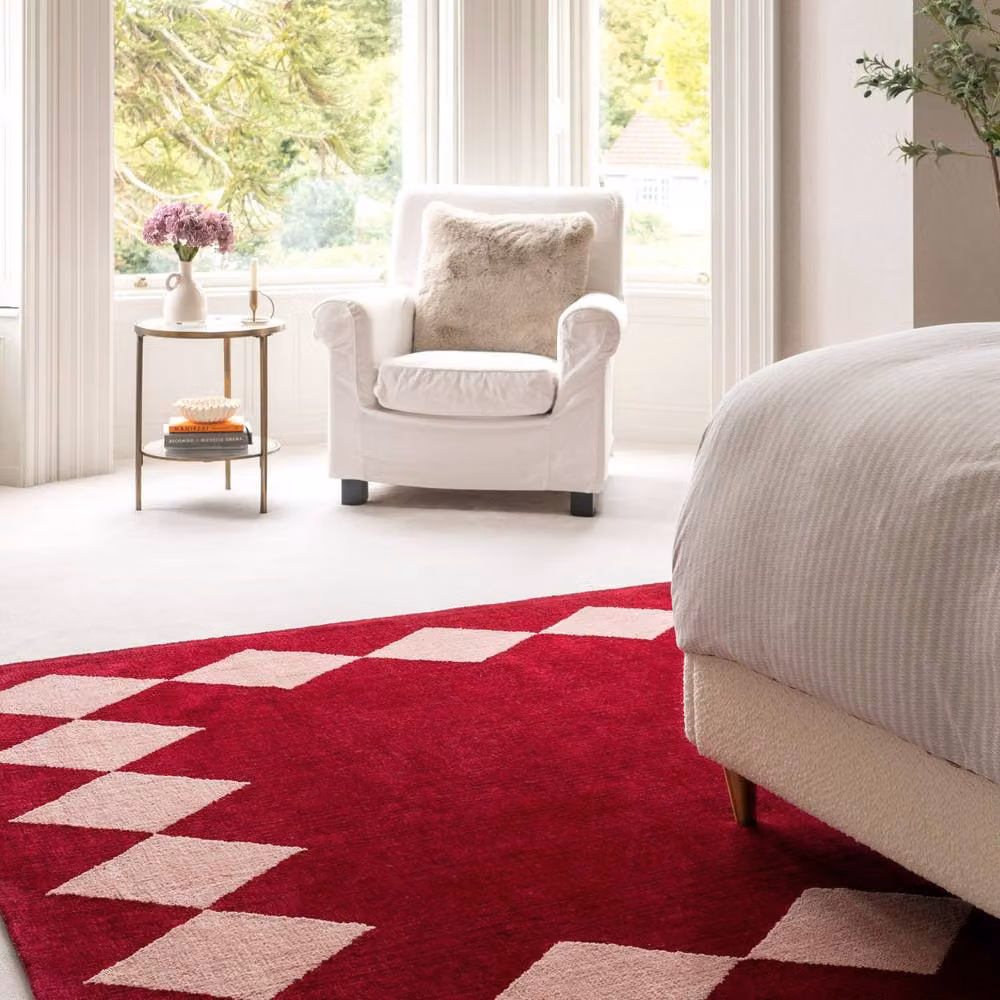 Kukoon Modern Harlequin Diamond Wool Area Rug in Red and Pink, W: 240 cm, D: 330 cm – 4