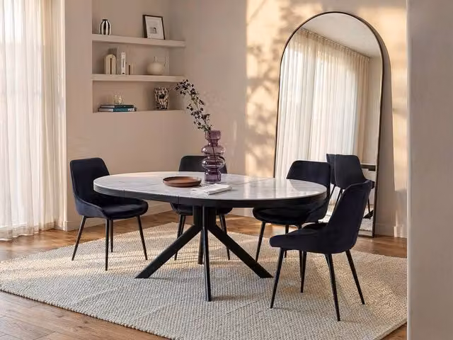 Vente-unique Modern Round Extendable Dining Table in White Ceramic, MDF and Metal for 4 to 6 People