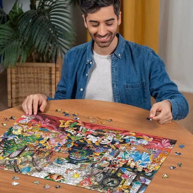 Disney All Aboard for Christmas 1000 Piece Jigsaw Puzzle in Multicolour and Yellow