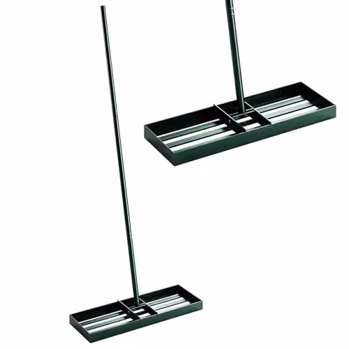 Outsunny Heavy Duty Metal Lawn Levelling Rake in Green, W: 76 cm, D: 26 cm