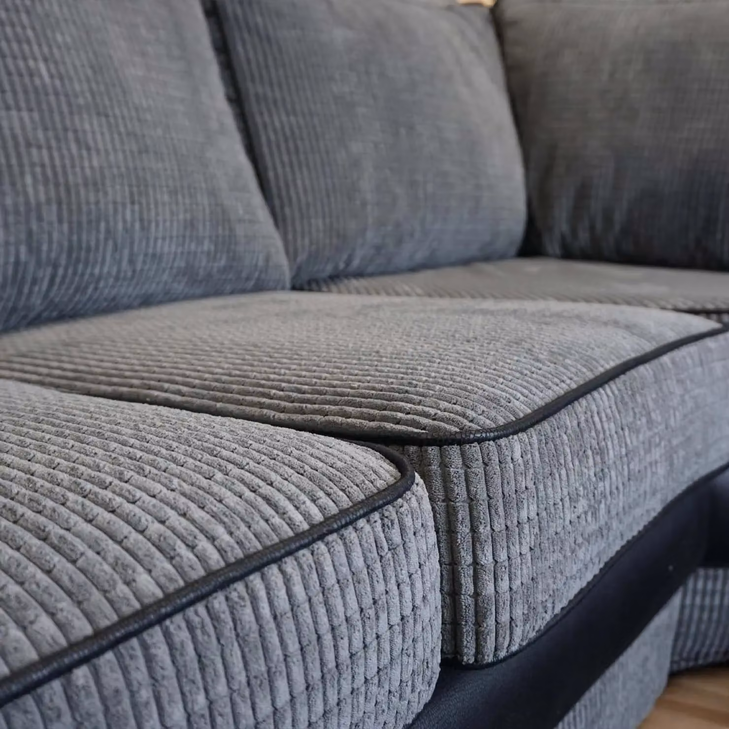 Furnishings For Less UK Portland 4 Seater L Shaped Corner Sofa in Grey Fabric and Leather with Roll Arms, Right Hand Facing – 2