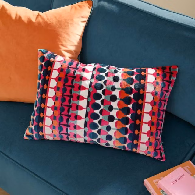 furn. Metro Abstract Multicolour Velvet Rectangular Cushion, W/D/H: 60 x 40 x 40 cm – 1