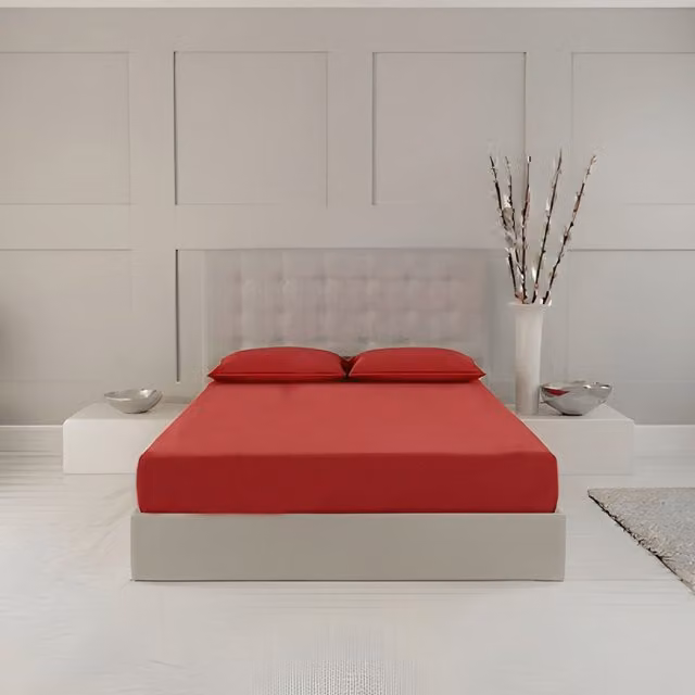 Home Sweet Home UK Red Polycotton Plain Dyed Fitted Cot Bed Sheet, W/D/H: 70 x 140 x 15 cm – 1