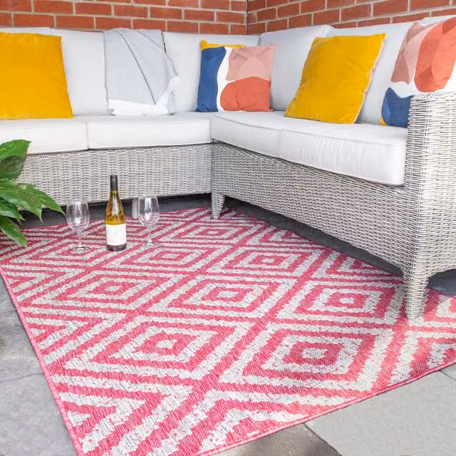 The Rug House Pink and Grey Diamond Geometric Flatweave Indoor Outdoor Rug, W: 290 cm, D: 200 cm