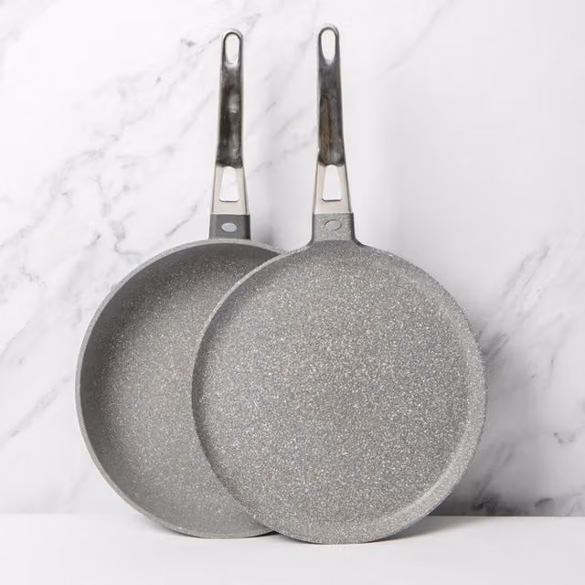 MasterClass 2-Piece Non-Stick Cast Aluminium Pan Set with 28cm Frying Pan and 28cm Crepe Pan, Grey