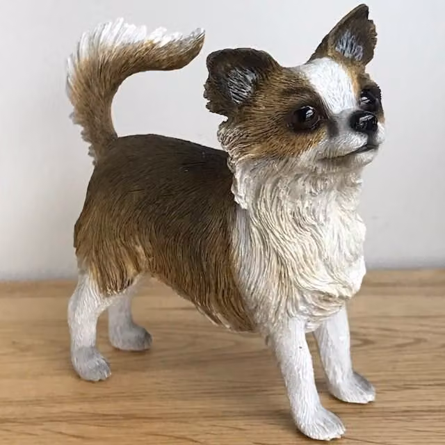 Leonardo Animal Crackers Long Hair Chihuahua Dog Figurine in White, Green and Multicolour – 2