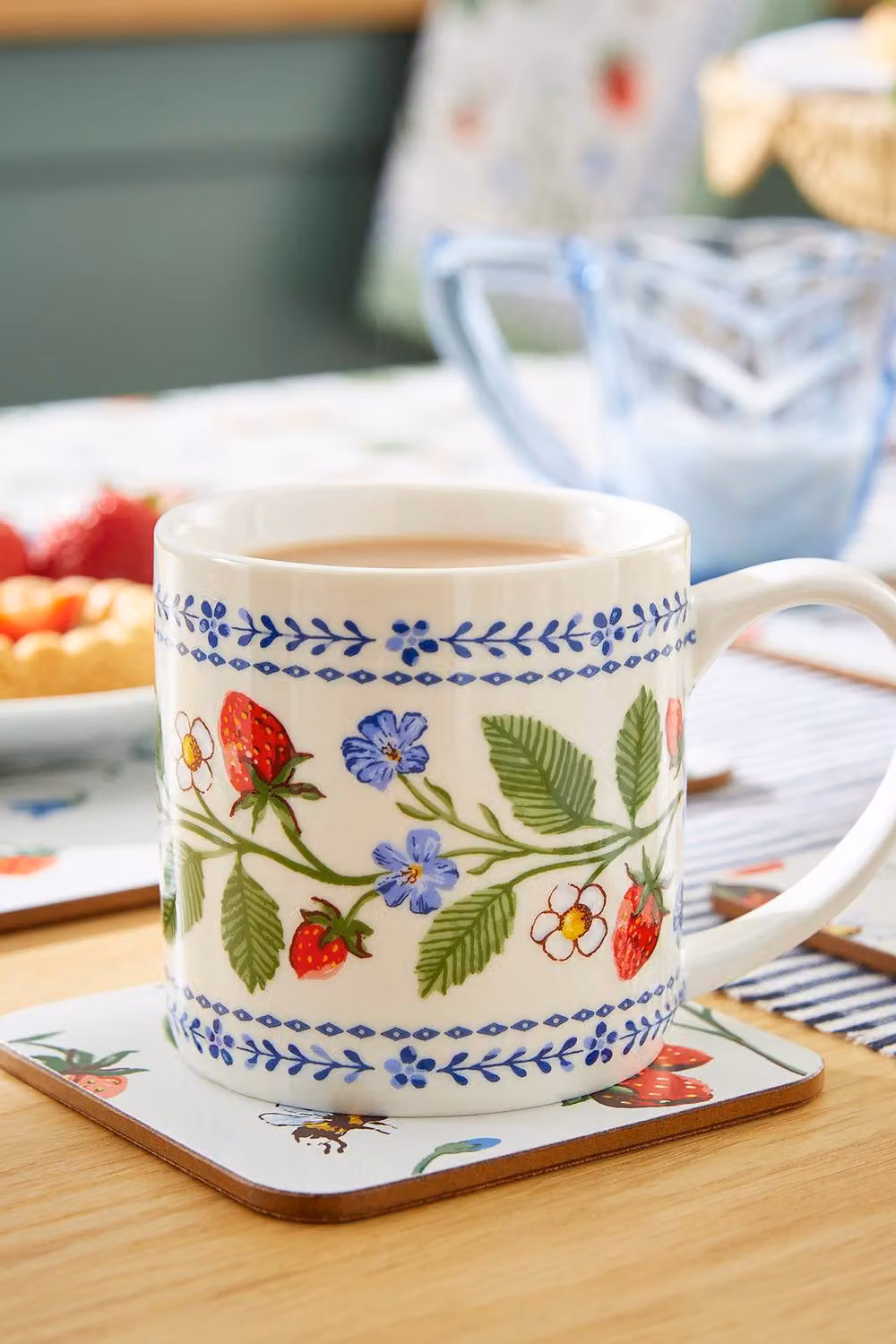 Ulster Weavers Strawberry Patch Absorbent Floral Coasters, Pack of 4, Green, White and Blue – 3