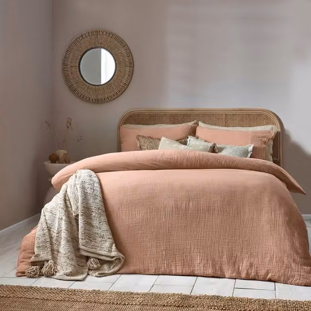 Lark Muslin Cotton Duvet Cover Set in Pink, 200 x 200 cm