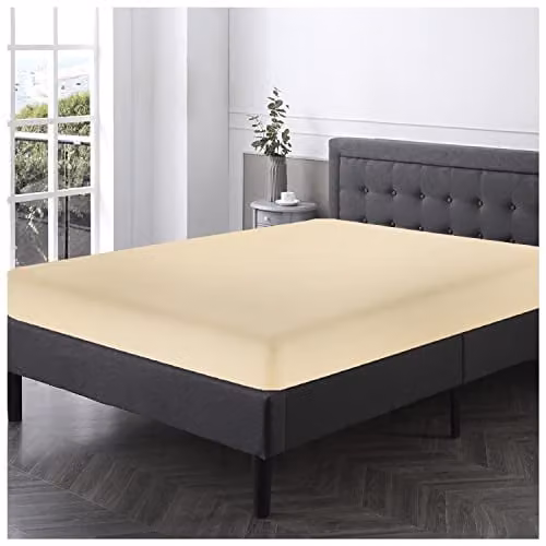 Smart Living Polycotton Bed Linen Set in Cream, Super King, Non-Iron