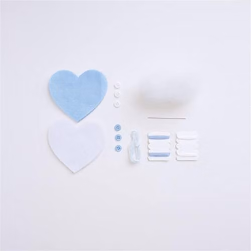 Simply Make Felt Winter Heart Craft Kit Pack of 2, Multicolour Christmas Hanging Heart Accessories – 2