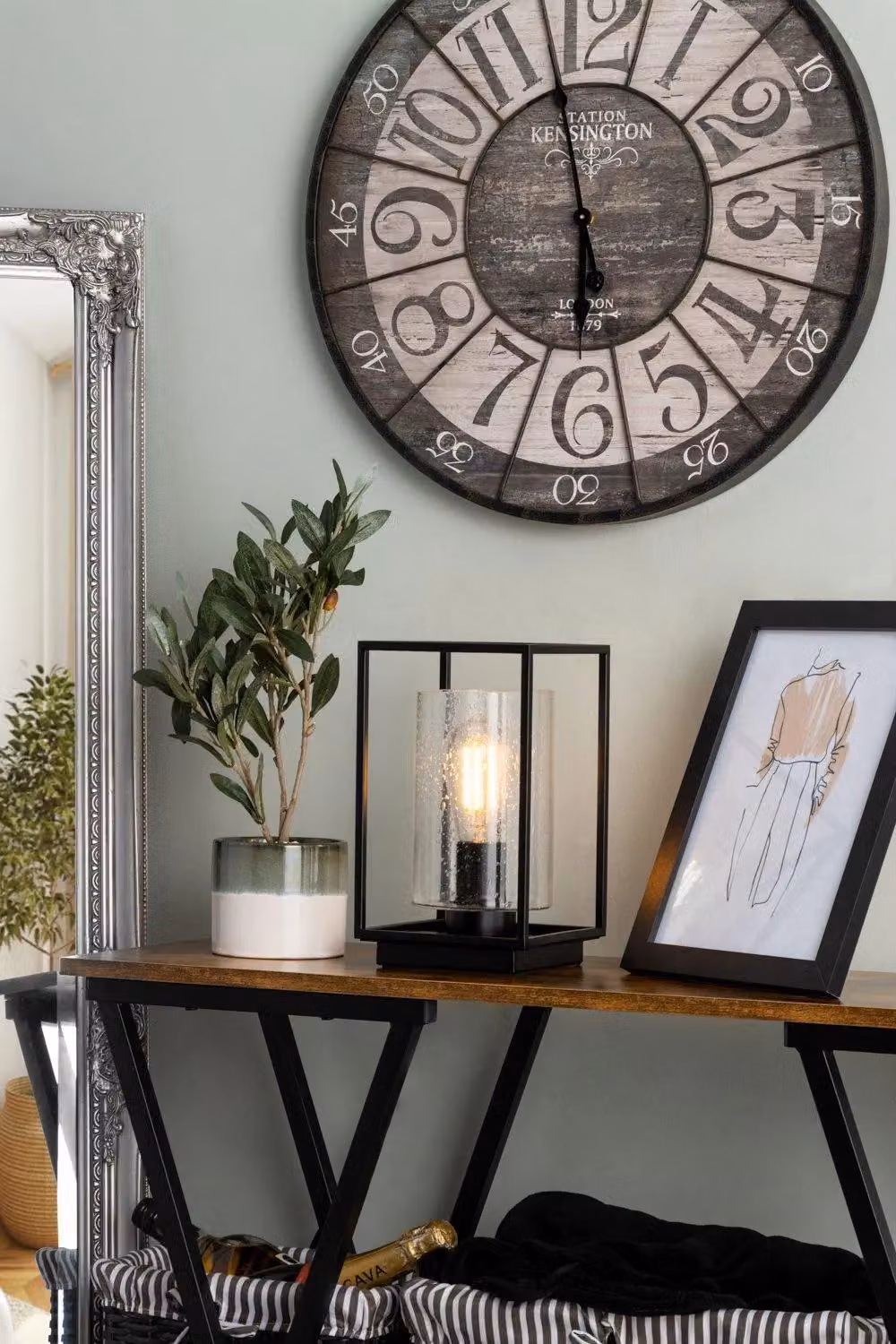 BHS Lighting Hardy Table Lamp in Black with Glass and Metal Details – 3