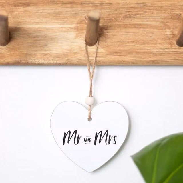 Kingsbury Gifts Small White Hanging Heart Sentiment Wall Plaque