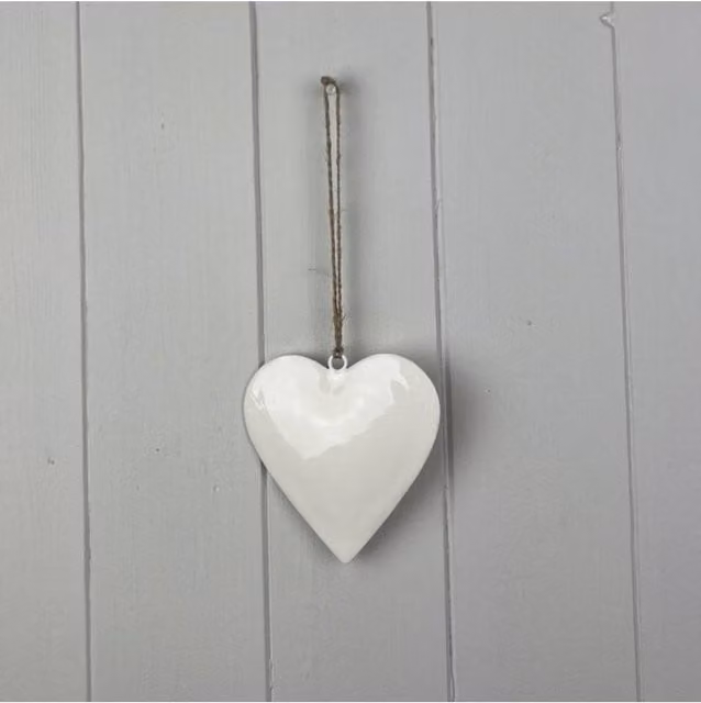 KDMD White Elegant Enamel Hanging Heart Pendant
