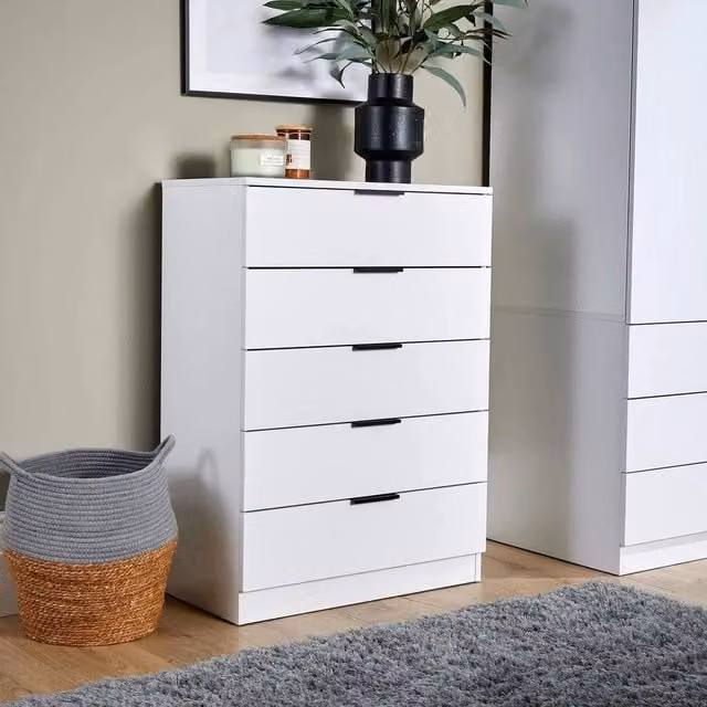 SPETLEK Modern 5 Drawer Bedroom Chest in White – 1