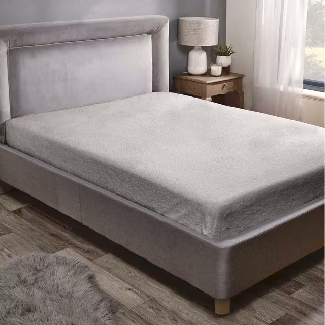 Rapport Silver Teddy Fleece Plain Fitted Bed Sheets, W/D/H: 150 x 200 cm
