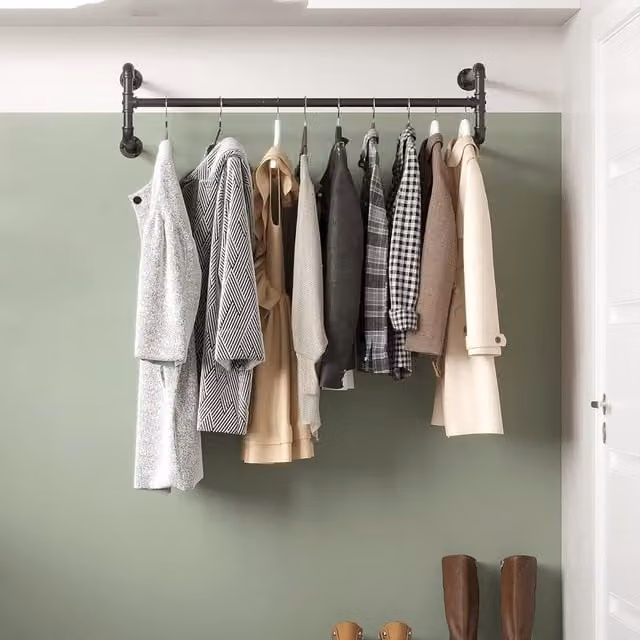 SONGMICS Industrial Wall-Mounted Clothes Rack in Matt Black Metal