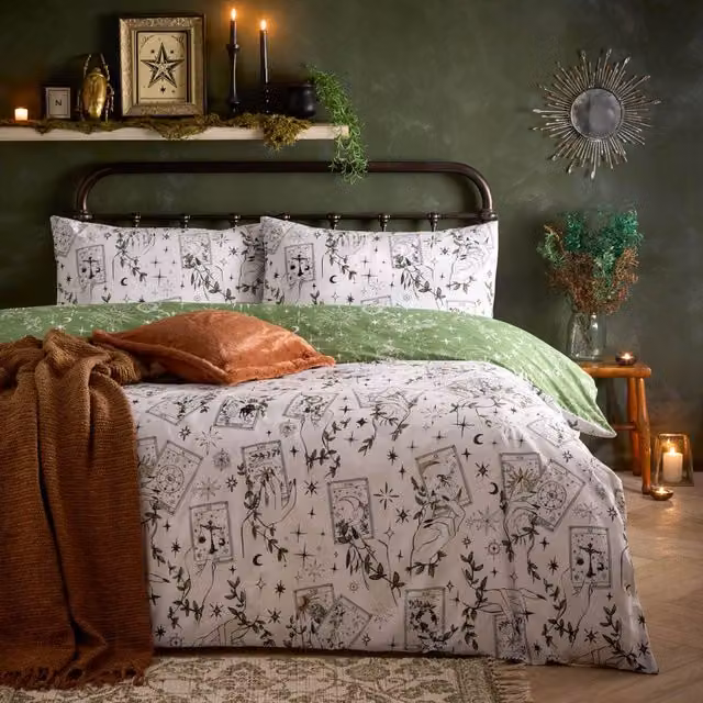Furn Celestial Stories Reversible Graphic Star Printed Duvet Cover Set in Green, W: 90 cm x L: 200 cm