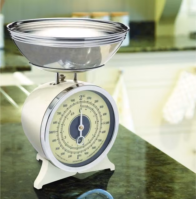 KitchenCraft Classic Collection Mechanical Kitchen Scale, 2kg, Cream Enamelled Beige and White