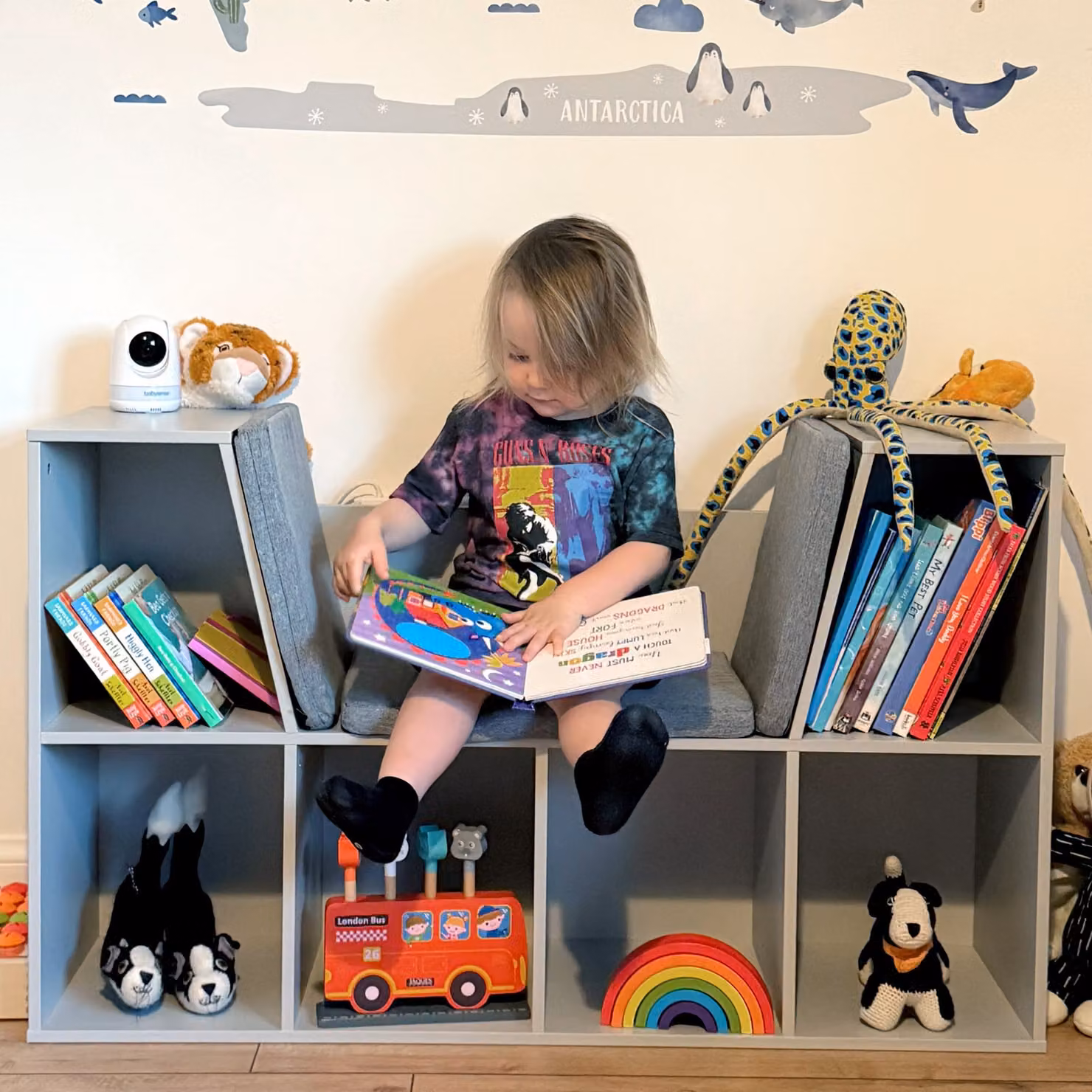 HOMCOM Kids Storage Cabinet and Organiser Display Shelf with Six Compartments in Grey – 6