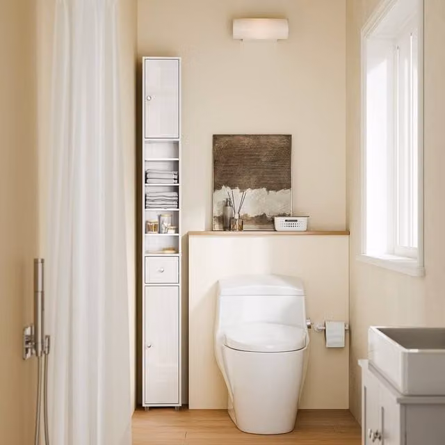 SoBuy Slim Tall Bathroom Cabinet in Gloss White with Mirrored Soft-Close Doors – 1