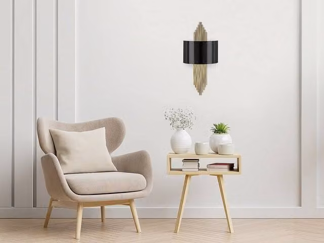 SANGARIUS Vente-unique Art Deco Metal Wall Light in Black and Gold, W/D/H: 22 x 10 x 75 cm