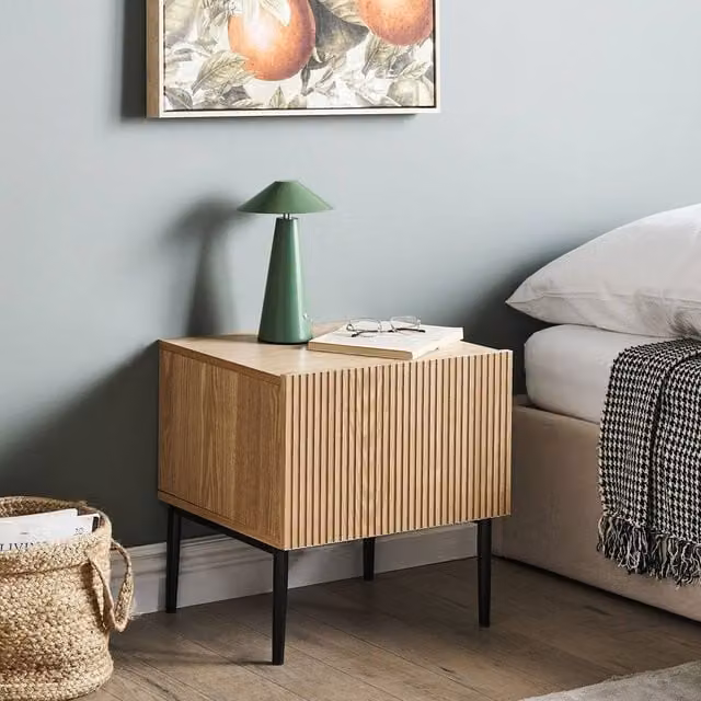 Wyld and Coco Modern Bedside Table in Brown Natural Ash Veneer with 1 Ribbed Drawer