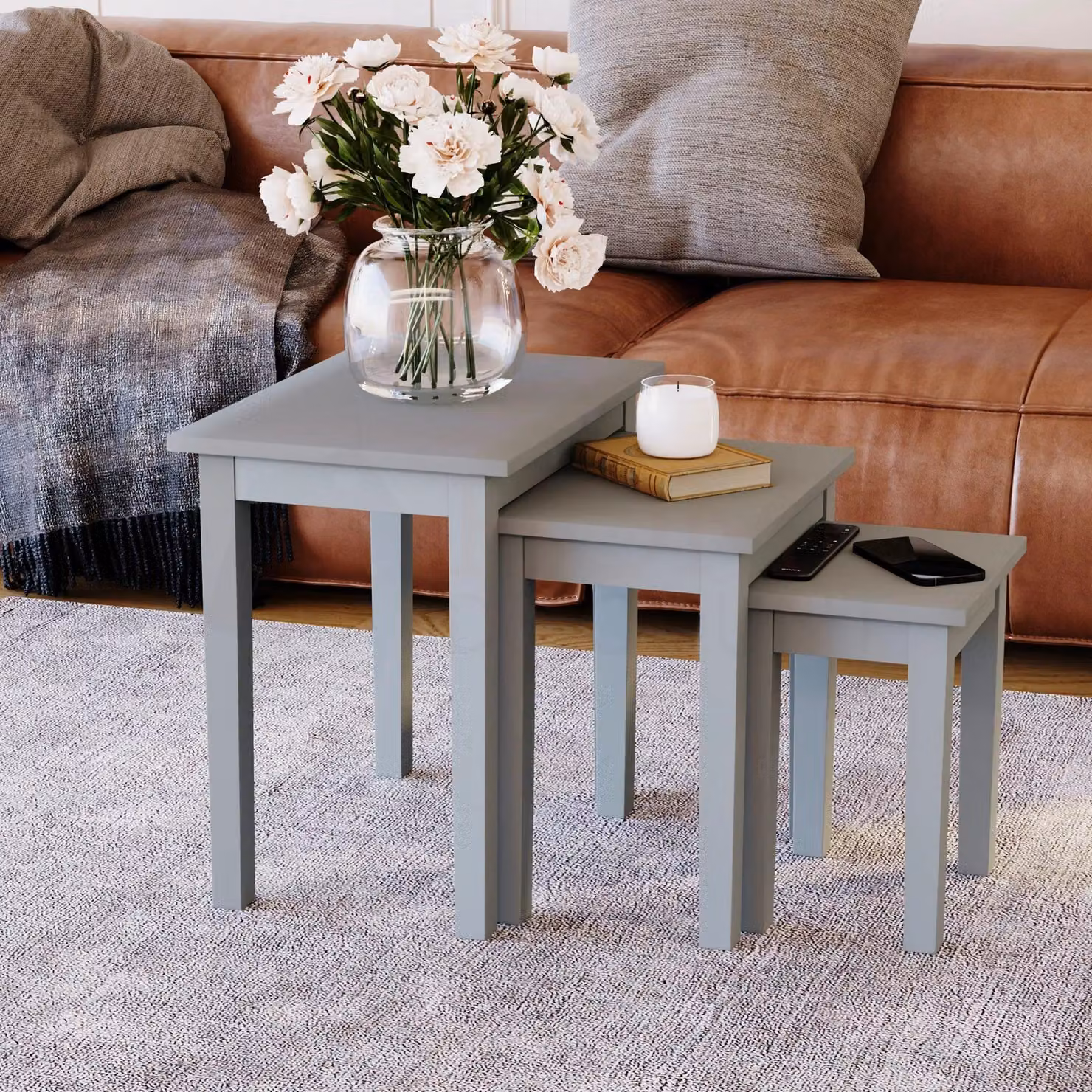 Vida Designs Yorkshire Nest of 3 Coffee Side Tables in Grey – 3