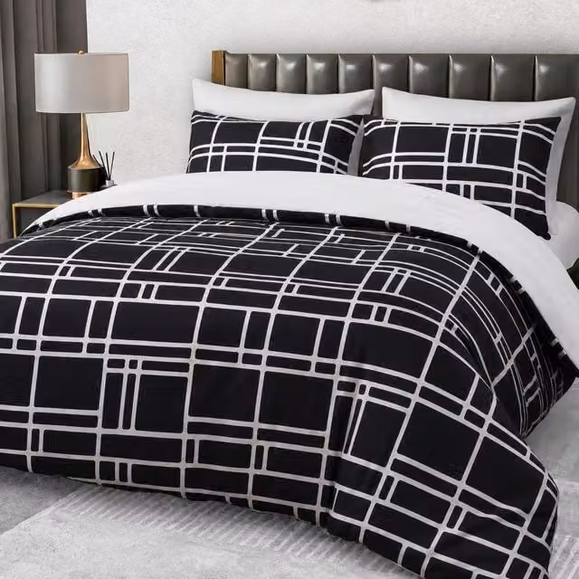 Grace Premium Microfibre Duvet Cover Set in Black, Super King, 200 x 200 cm