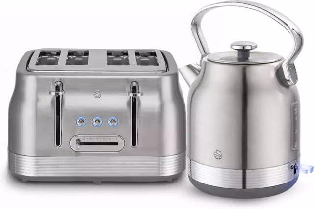 Swan Retro Breakfast Essentials Bundle in Cream and Stainless Steel
