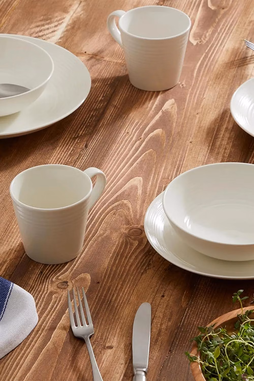 Royal Doulton Gordon Ramsay Maze White Stoneware Mugs, 400 ml, Set of 4 – 2