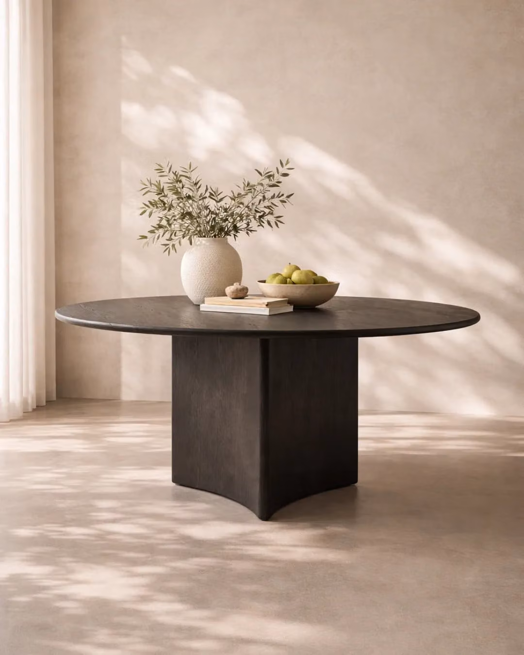 Tommy Franks Trinity 150 Round Oak Dining Table in Brown and Black, W/D/H: 150 x 150 x 75 cm